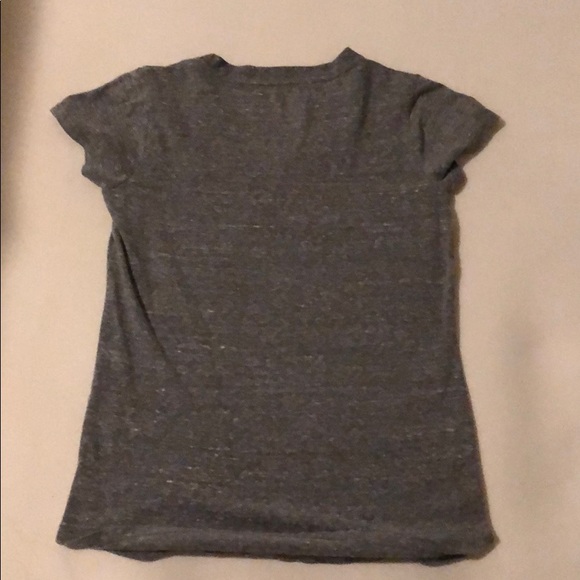 Gear Up! 🏈 Small Pittsburgh Steelers Shirt - Picture 3 of 3